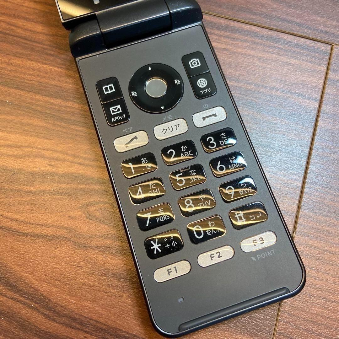 GRATINA 4G グラティーナ KYF31SKA ガラケー 2796
