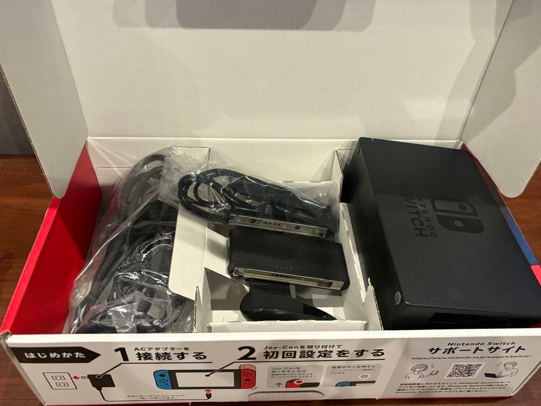 Nintendo Switch 本体(箱+付属品)ネオンブルー/ネオンレッド