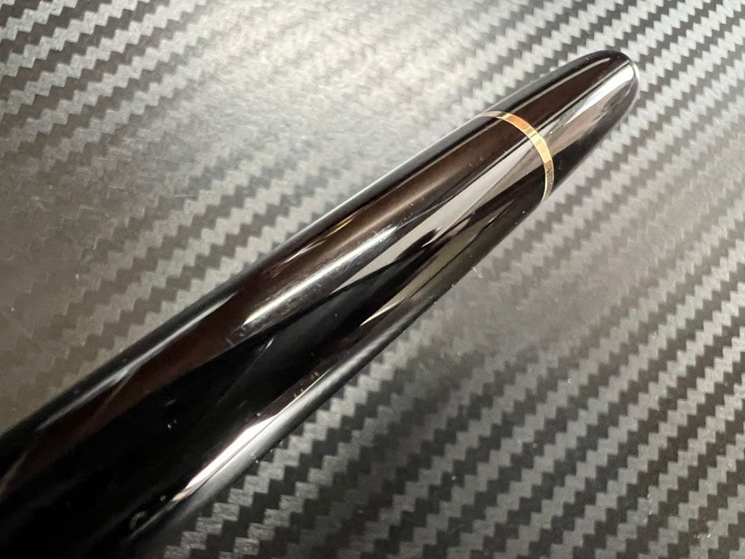 モンブラン マイスターシュテュック 144 万年筆 ブラック 中白 EF 極細字