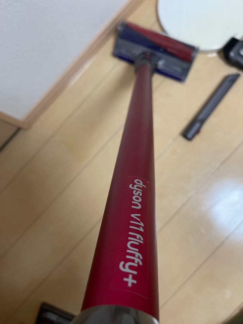 【美品】Dyson V11 Fluffy コードレス掃除機