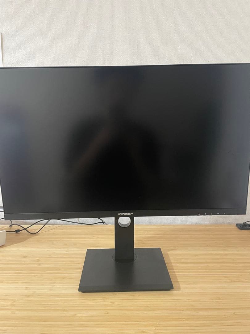 INNOCN 27C1U-D 27インチ 4Kモニター　(モニターライト付き)