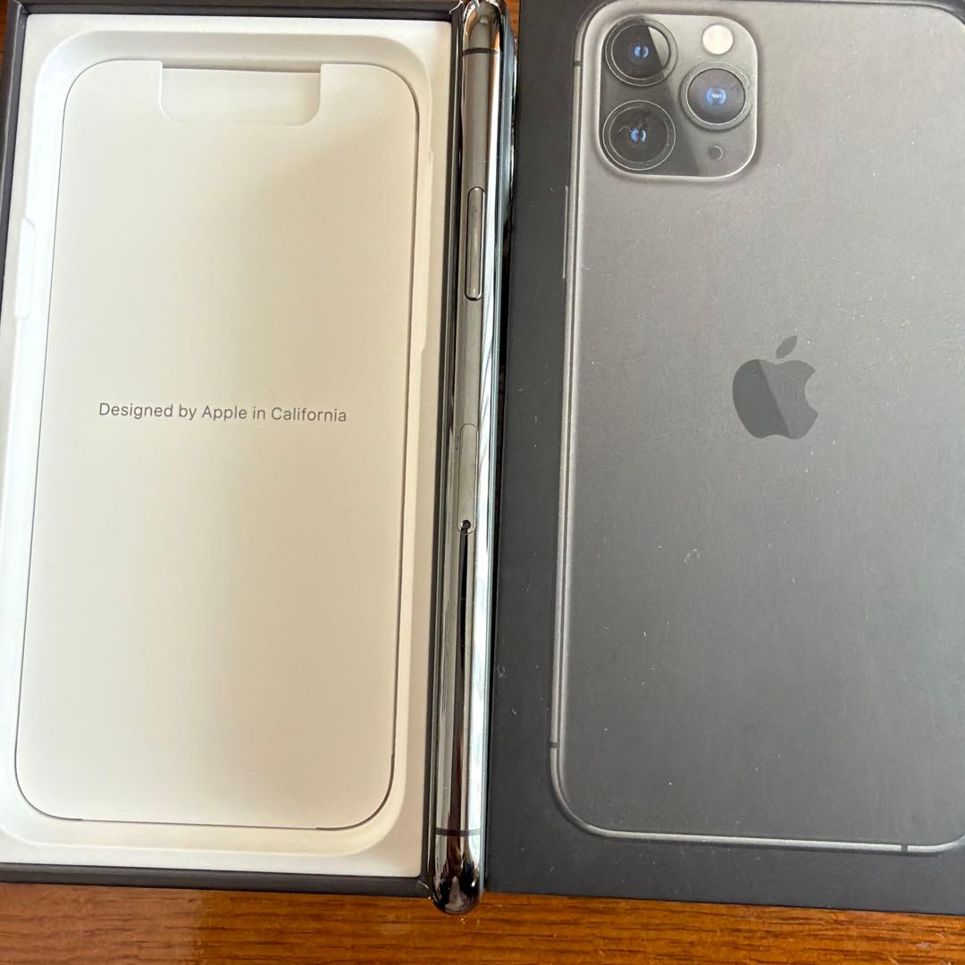 美品 付属品有り iPhone 11 Pro スペースグレイ 256GB