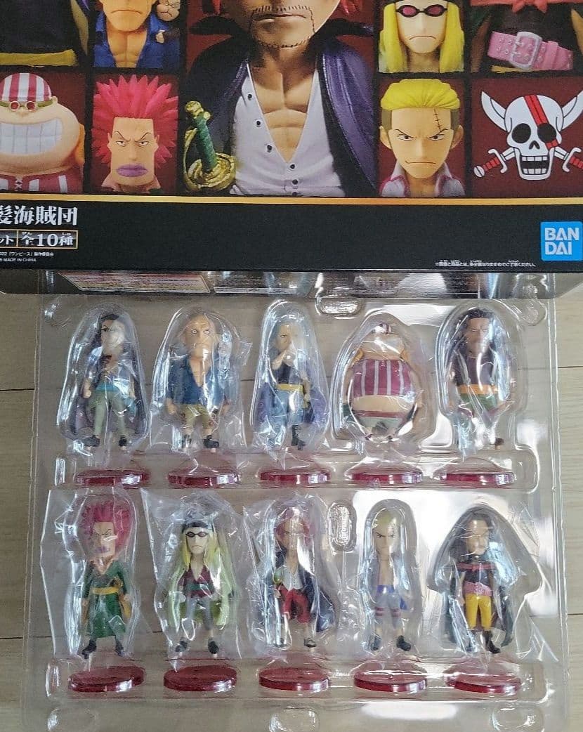 PREMIUM-赤髪海賊団- PREMIUM-黒ひげ海賊団- セット　ワーコレ