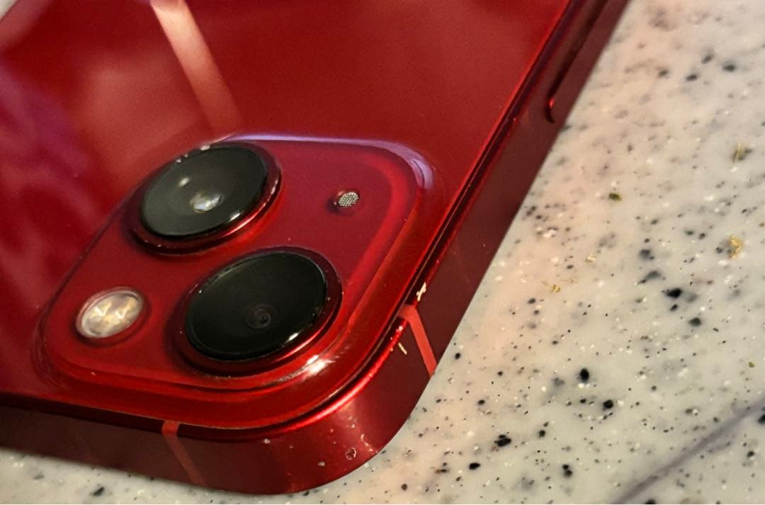 iPhone 13 レッド 256 GB au