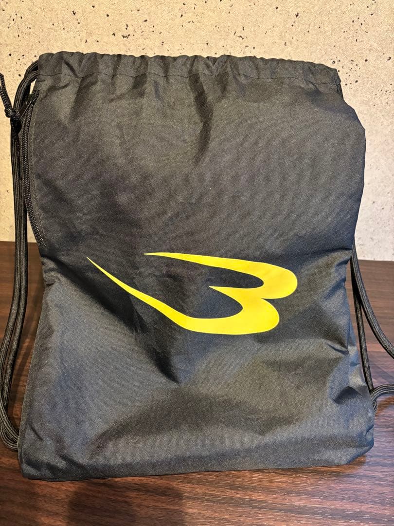 皇治 選手 サイン入りグローブ　ナップサック付