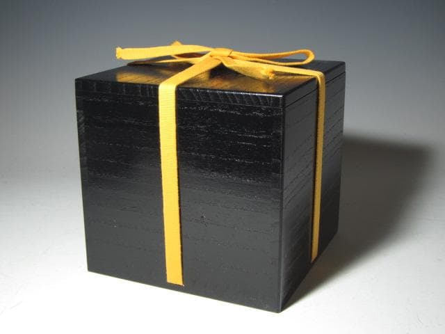 楽吉左衛門 十四代 覚入 黒「涼風」共箱 即中斎花押 k561