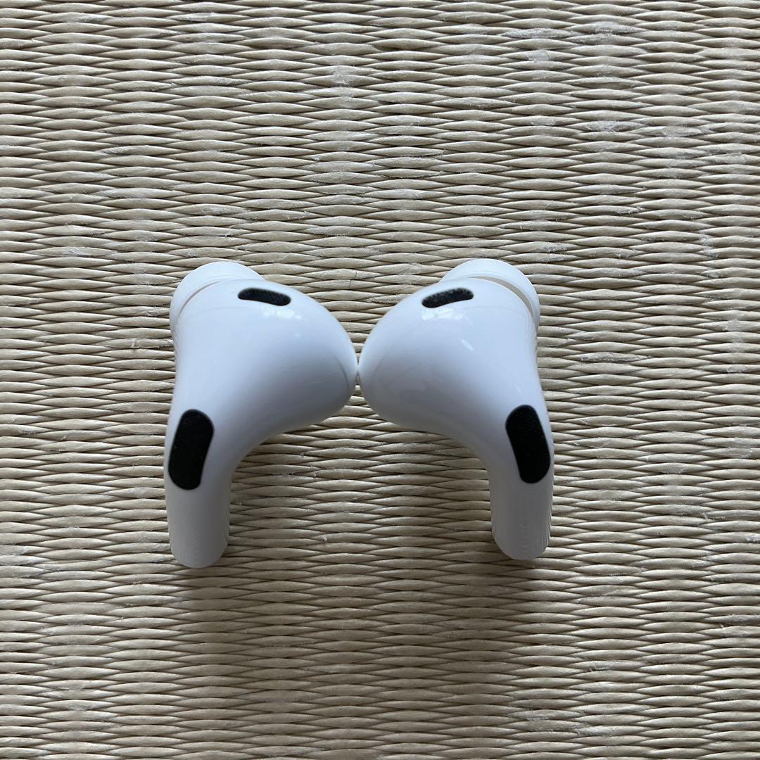 Apple AirPods Pro 2 （第二世代、Lightning）