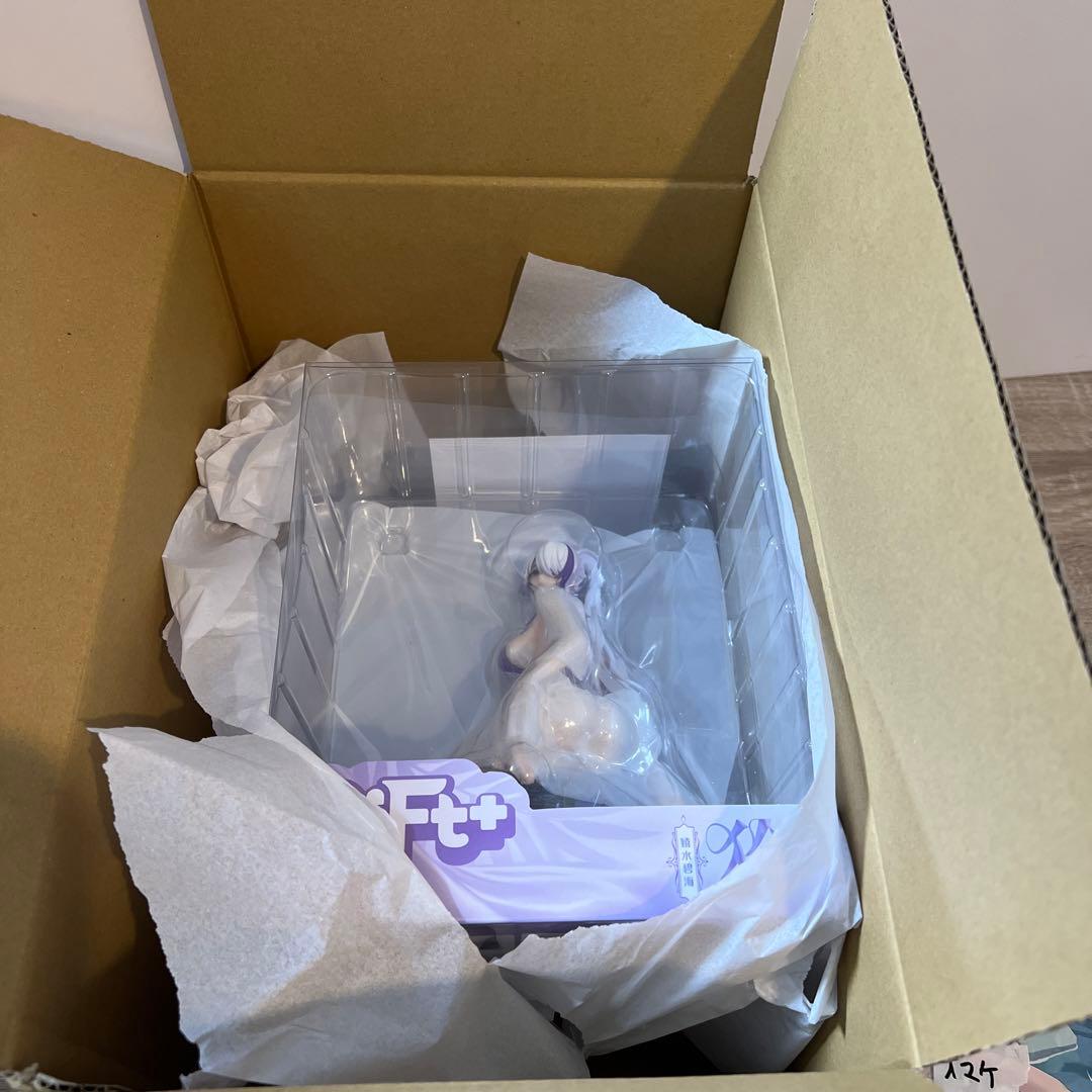 アズールレーン 雲仙 晴海水遊 1/8フィギュア　新品未開封　オマケつき