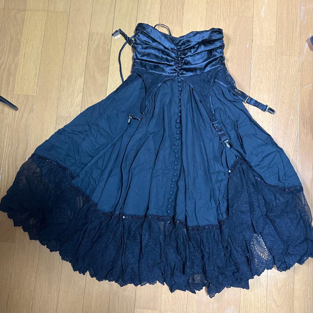 alice auaa ガーター付きスカート