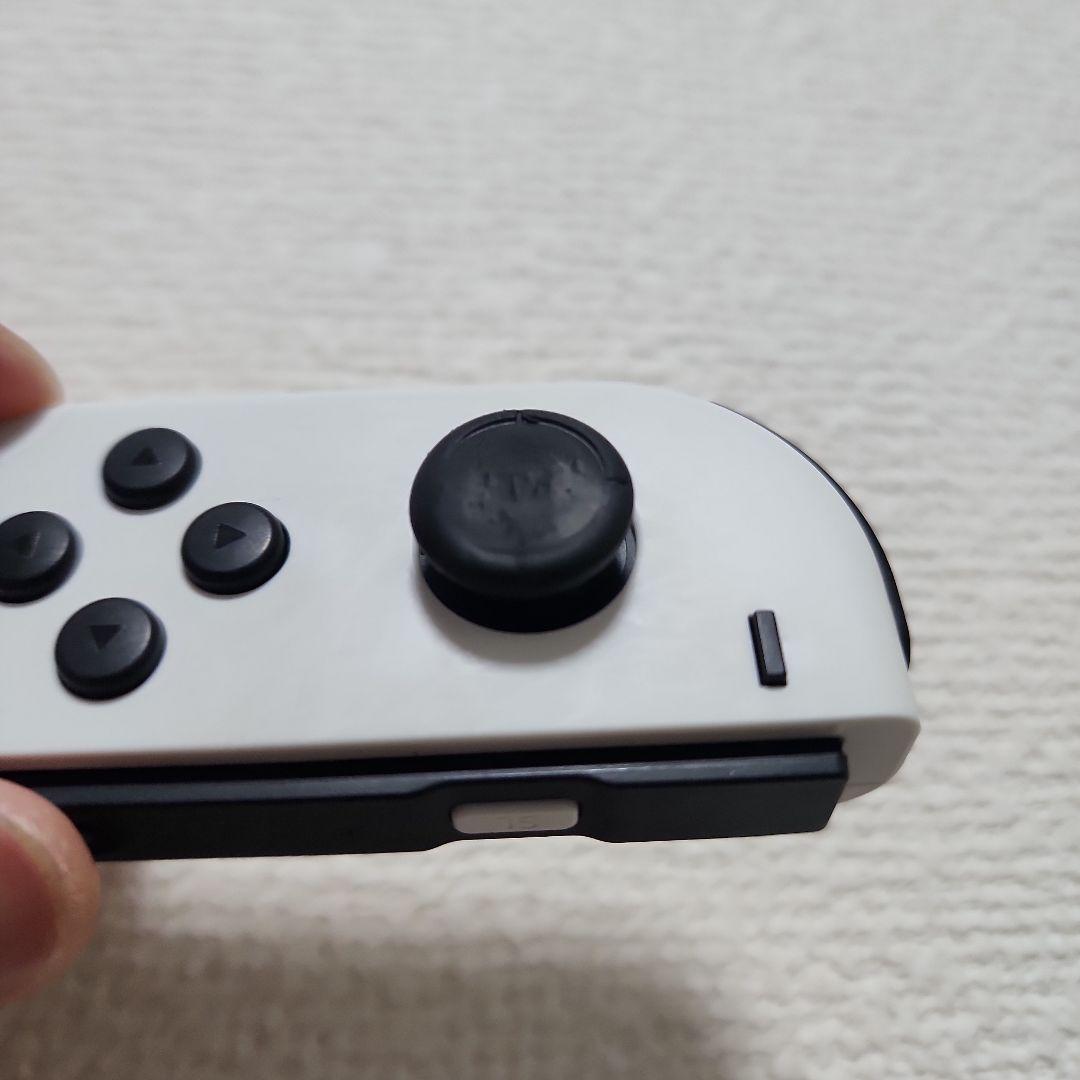 R*i様 Switch 本体 ホワイト 有機ELモデル＋付属品＋ケース