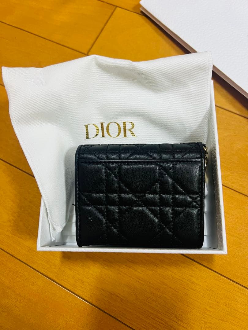 Dior ブラック キルティング 財布