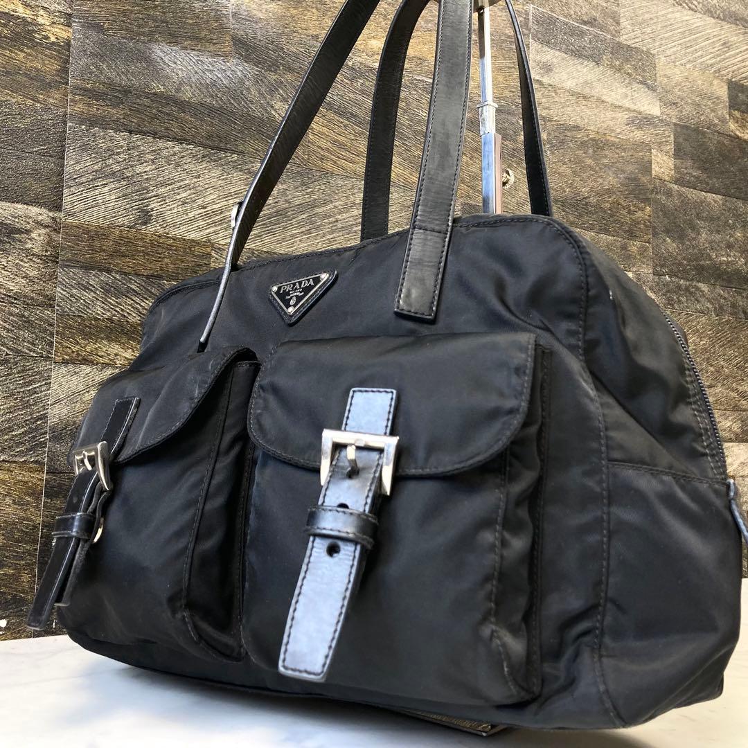 PRADAトートバッグ ビジネス テスートナイロン 三角ロゴ　黒
