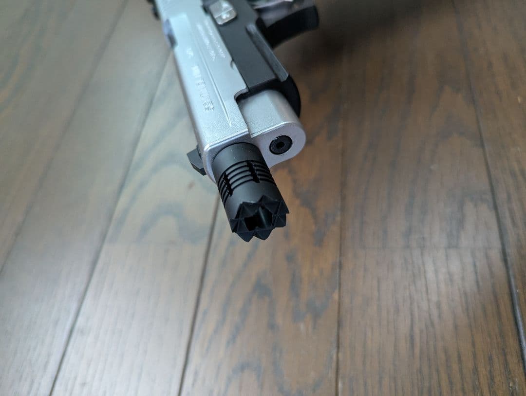 東京マルイ　センチネルナイン　ガスブローバック　バイオハザード