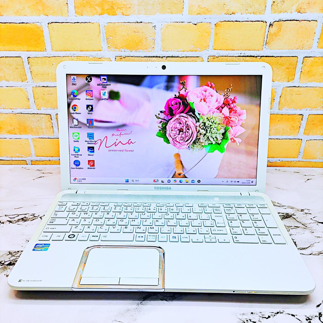 簡単PC❣️WIN11ノートパソコン❤️爆速SSD❤️メモリ８G✨Blu-ray