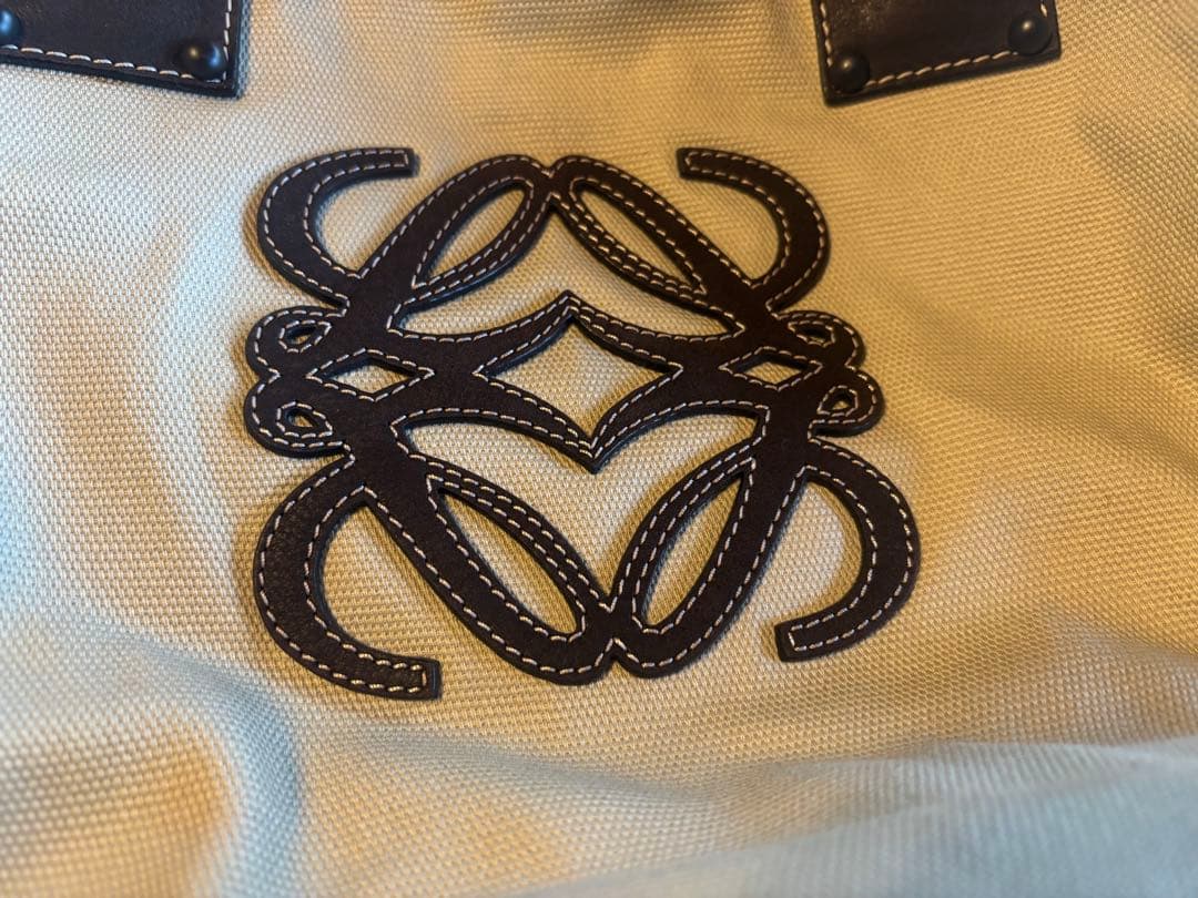 LOEWE ロエベ　アナグラムキャンバス　ショルダーバッグ