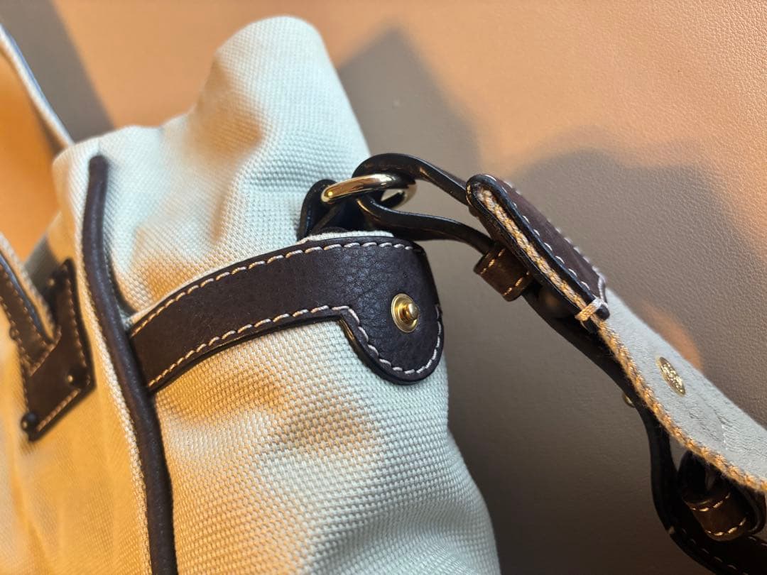 LOEWE ロエベ　アナグラムキャンバス　ショルダーバッグ