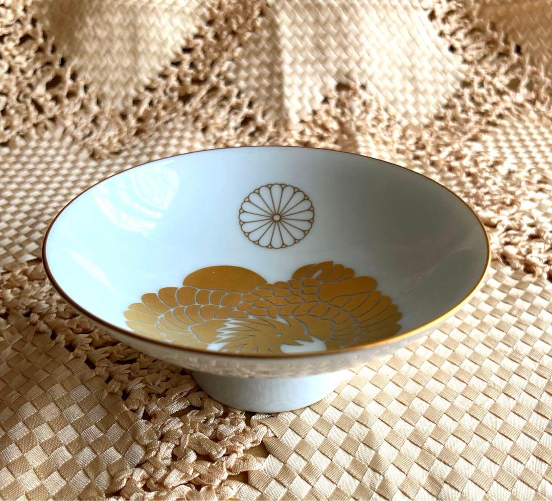 ★皇室関係者限定★天皇家 菊花紋章入り 陶器製小皿（高杯）立太子の礼