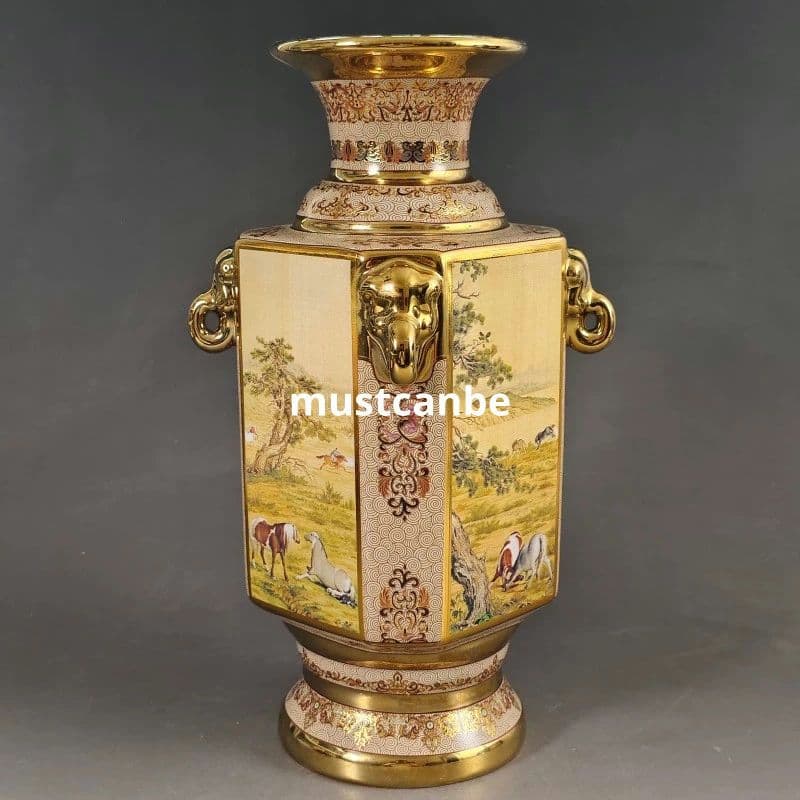 景徳鎮 蒔金四方磁器王瓶 陶磁器 装飾品 現代工芸品 美術品 置物
