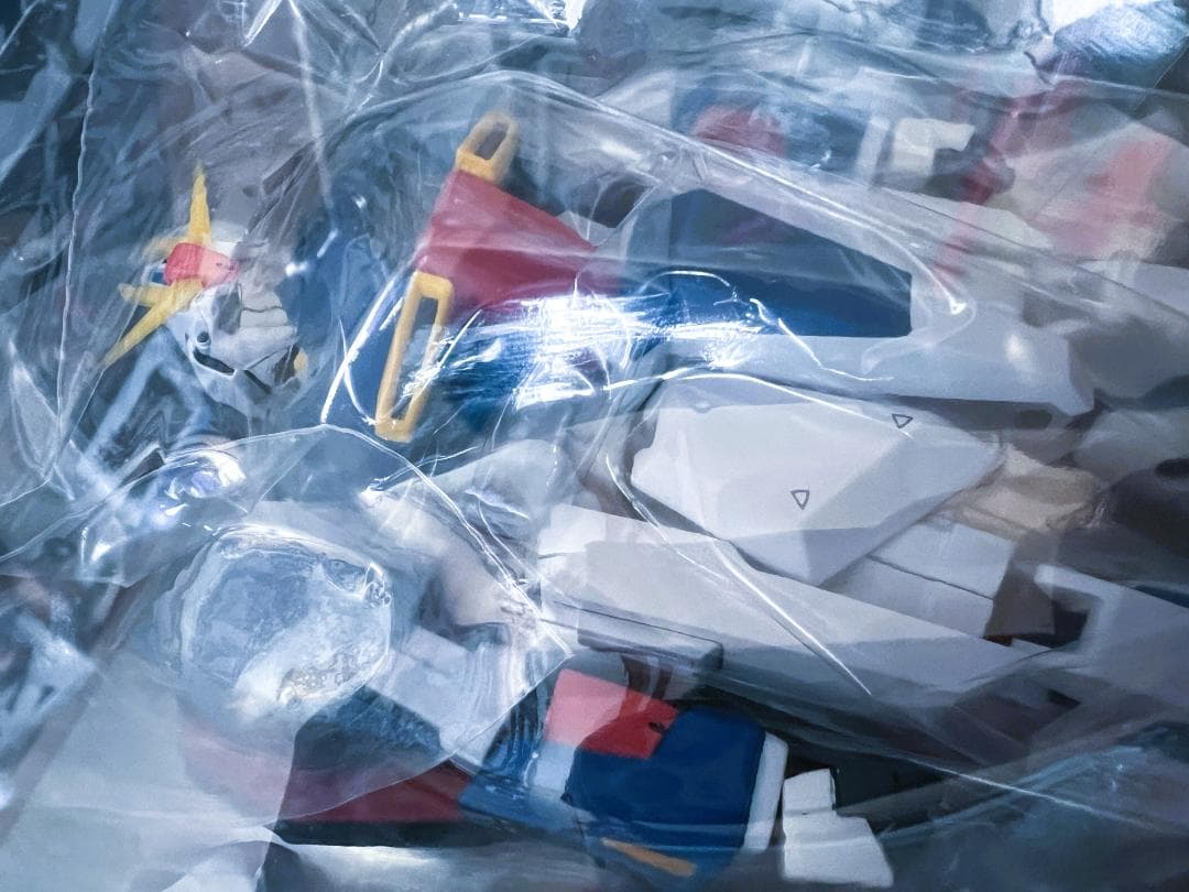 【中古・本体美品】バンダイ 超合金 MSZ-006 可変戦士Zガンダム 完全変形