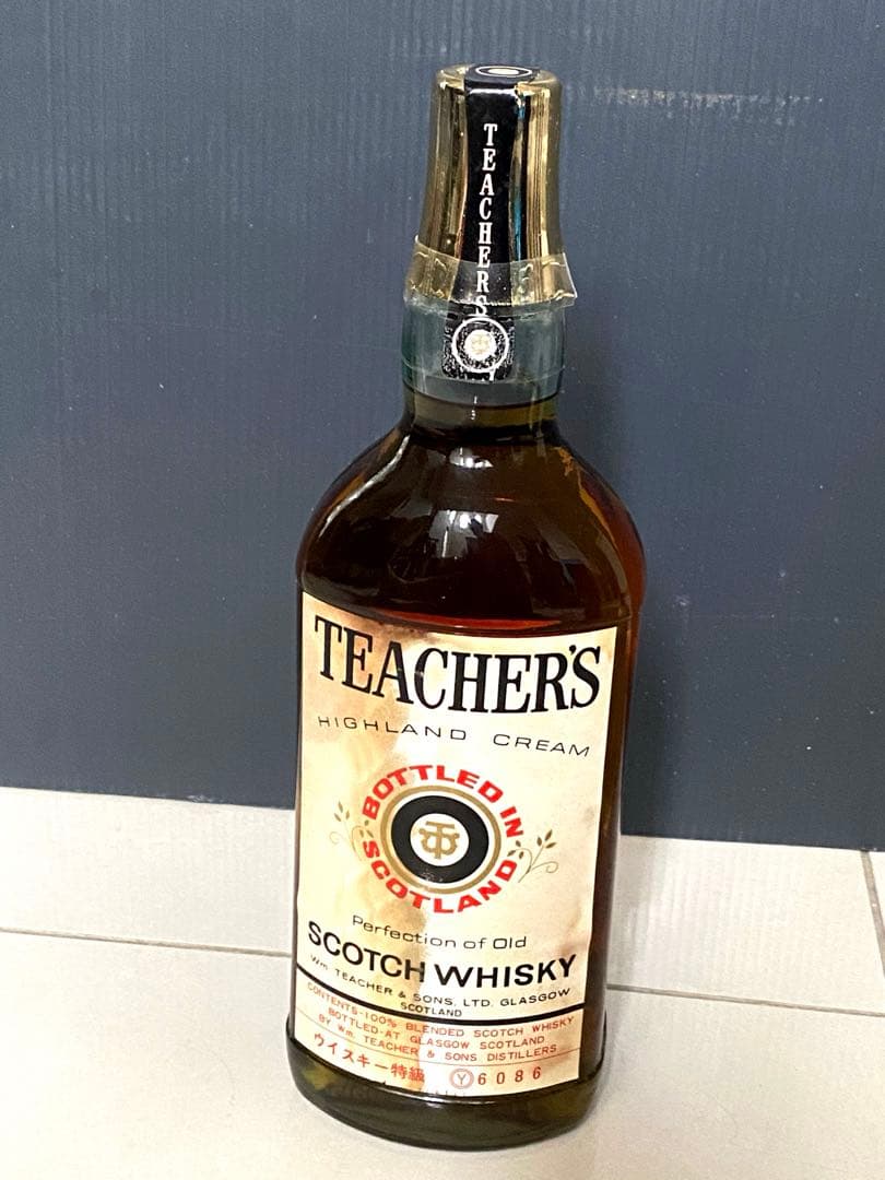 古酒　サントリー　ティーチャーズ　ハイランドクリーム　ウイスキー　760ml