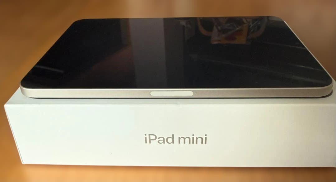 【新品同様！付属品完備】iPad mini 7 Wi-Fi 128GB