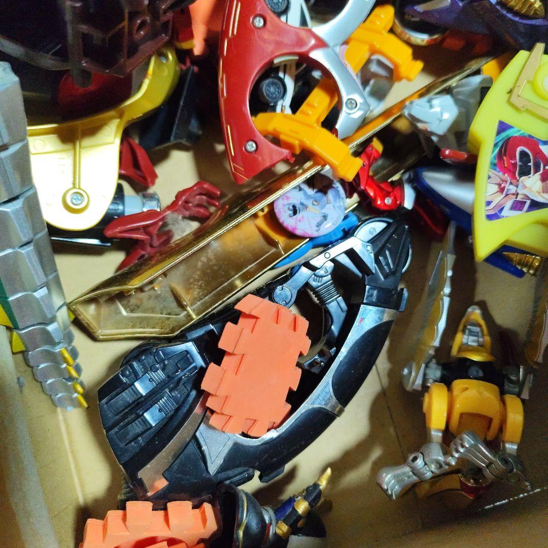 h*e様 百獣戦隊ガオレンジャー パーツ まとめ売り他ミニカーなど