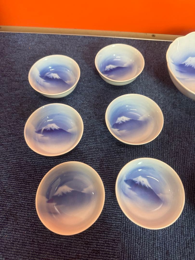 1701  深川製磁　富士山　花型皿3客　丸皿5客