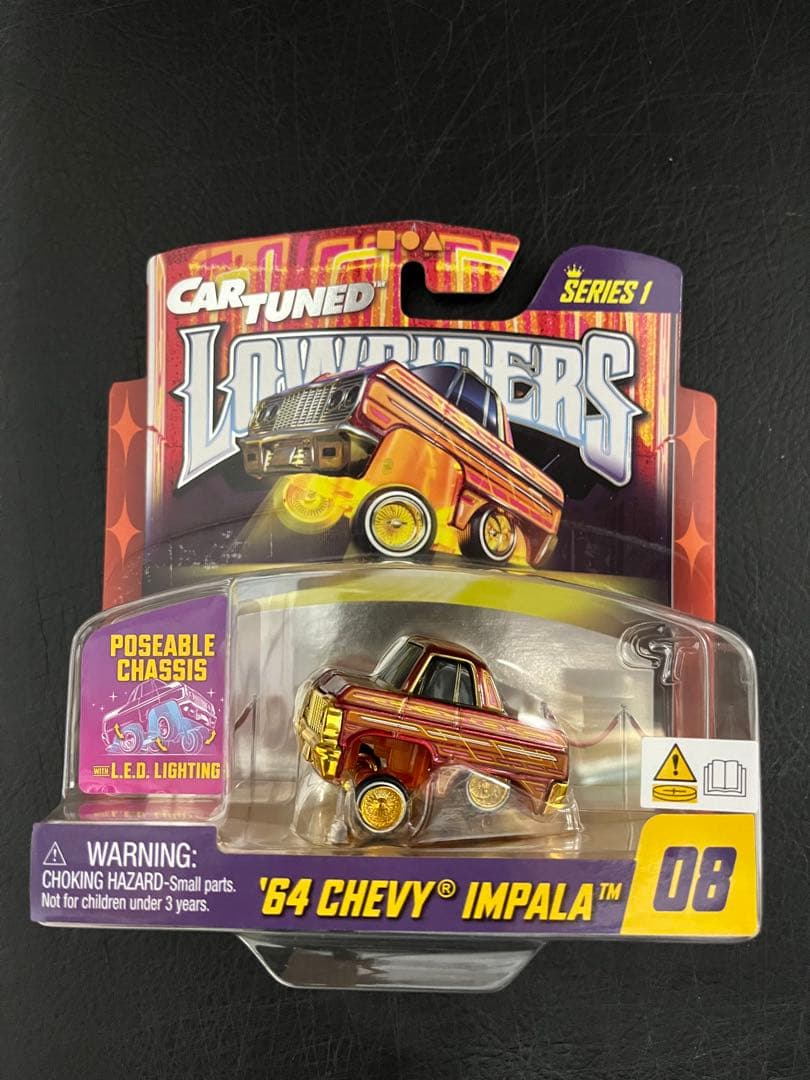 しろみ〜 CarTuned 64 Chevy Impala ローライダー