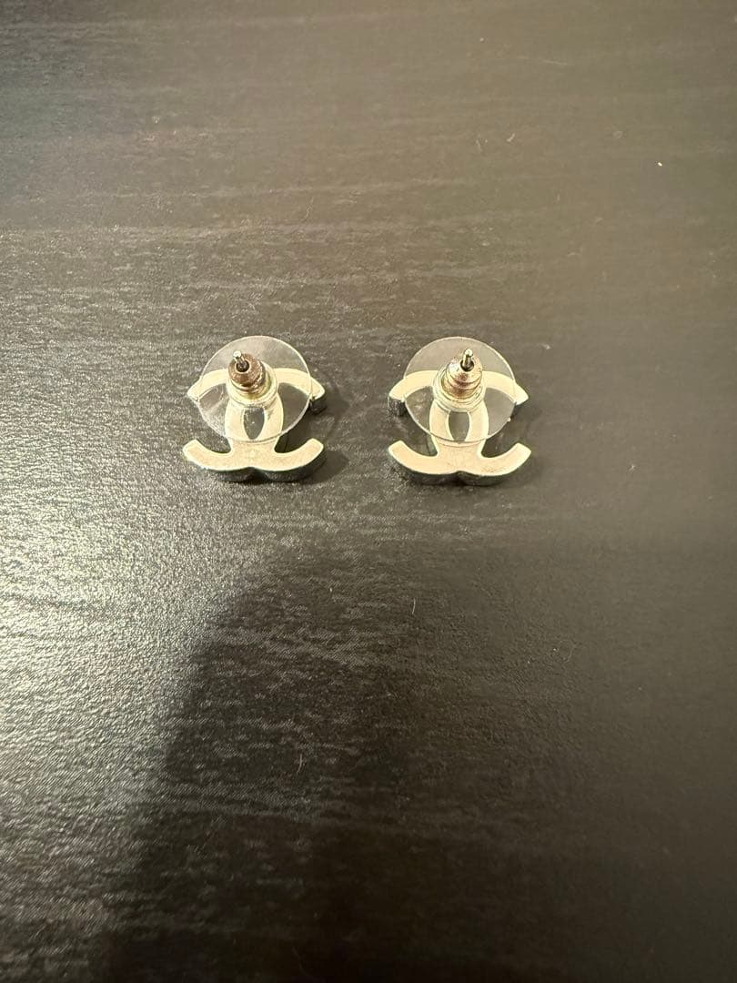 CHANEL シャネル ココマーク ピアス シルバー 正規店購入付属品完備