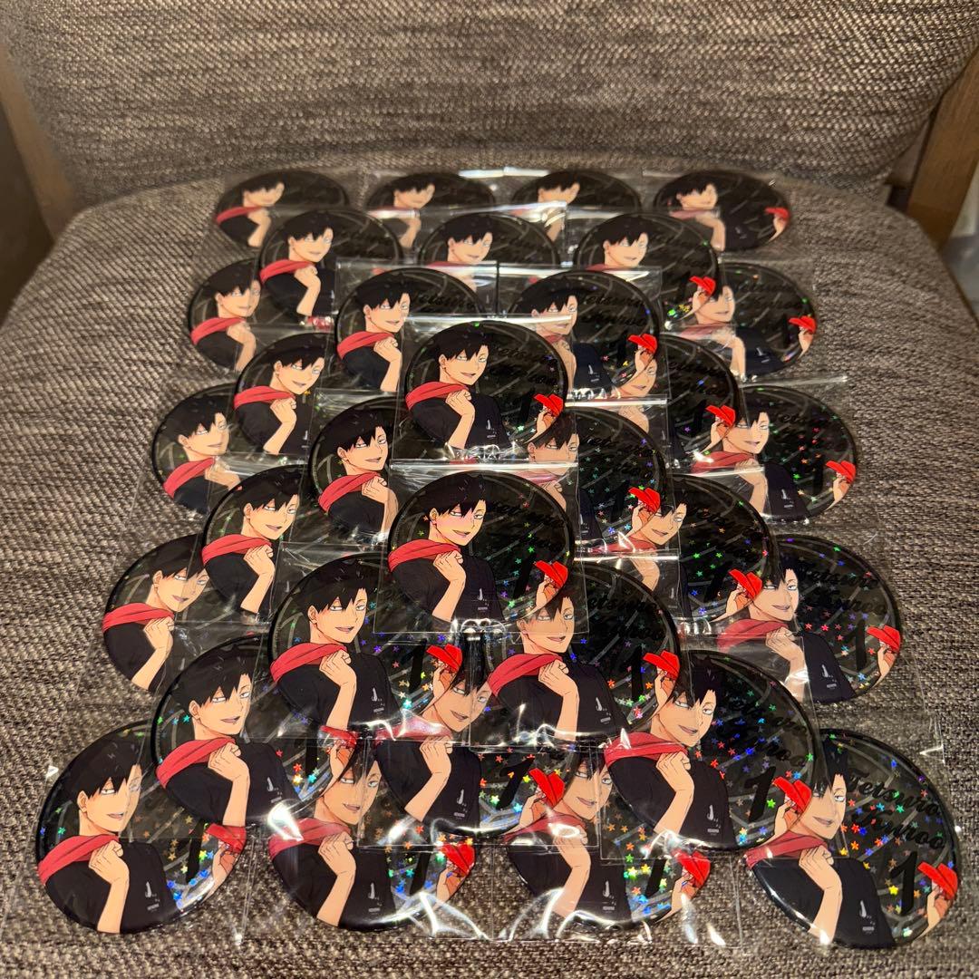 ハイキュー　アニメデッキ　ホログラム缶バッジ　紙飛行機　黒尾鉄朗 40点