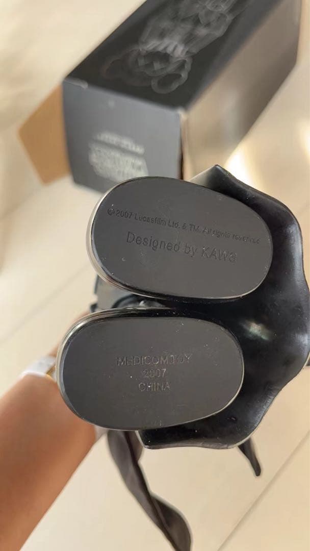 KAWS ×STAR WARS×MEDICOM TOY Darth Vader