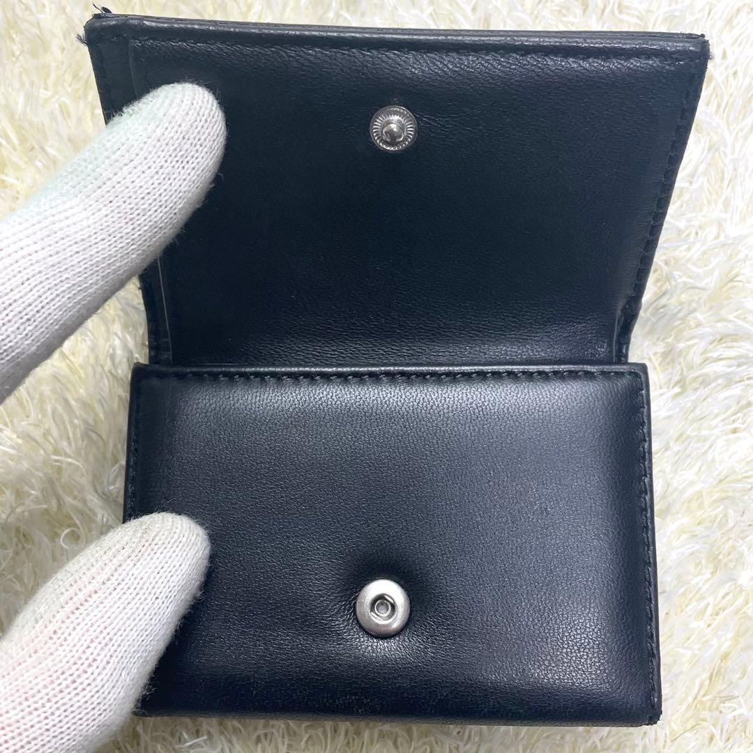 美品 ヴィヴィアンウエストウッド 折財布 ブラック 三つ折り財布 レター