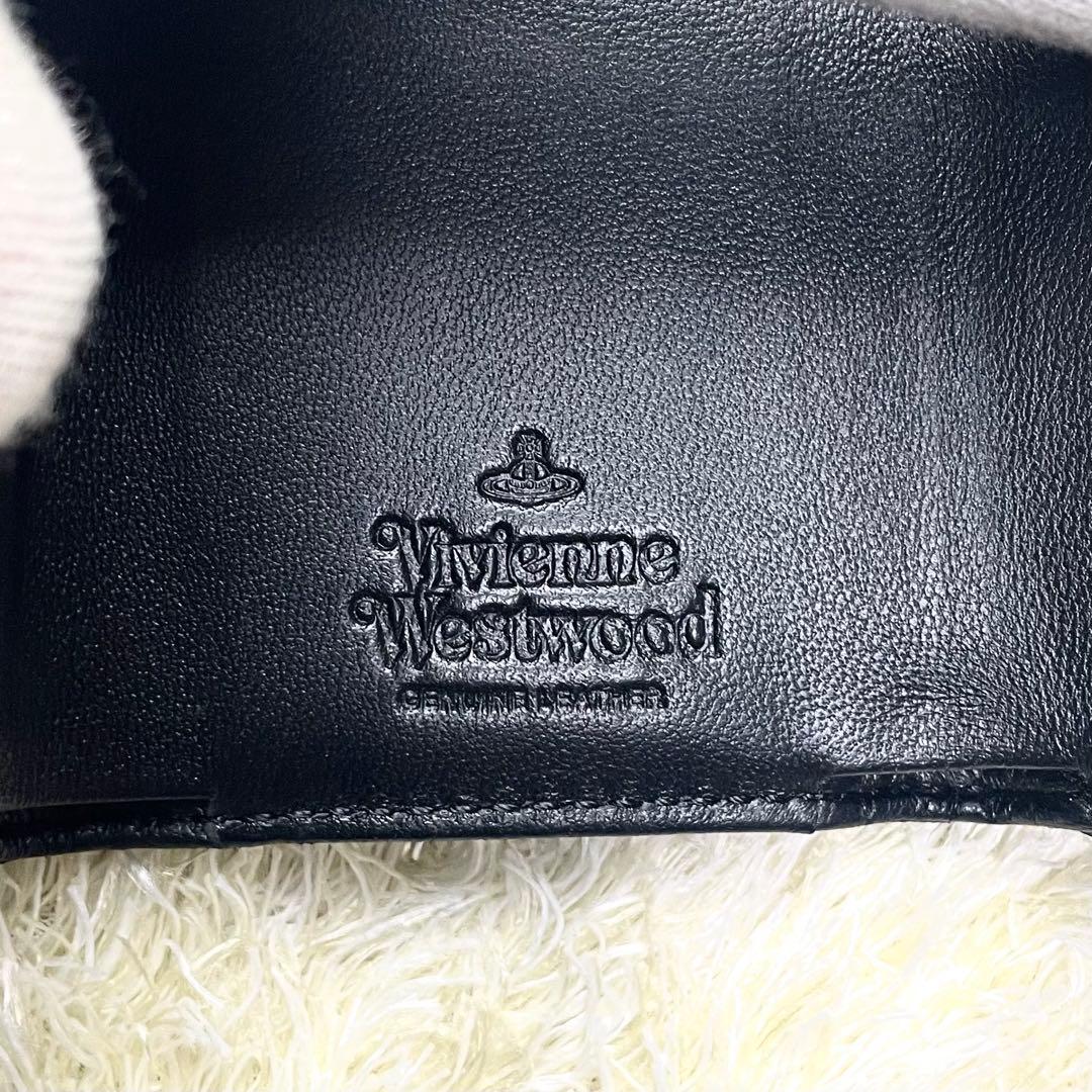 美品 ヴィヴィアンウエストウッド 折財布 ブラック 三つ折り財布 レター