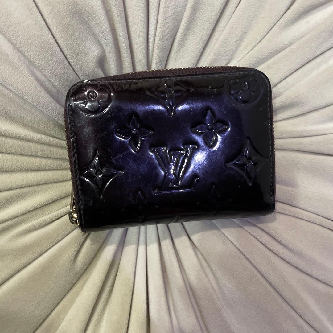 Louis Vuitton ケース ダークパープル