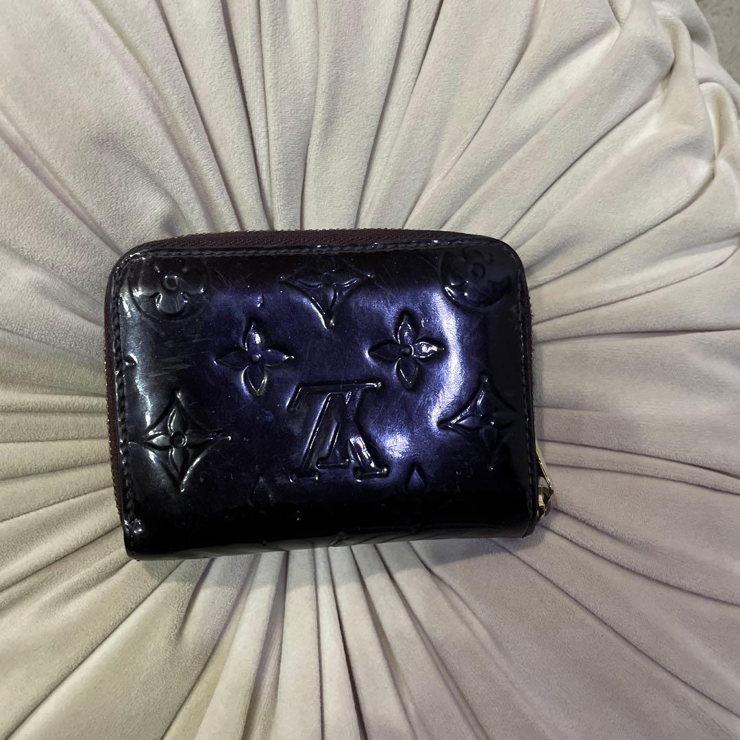 Louis Vuitton ケース ダークパープル