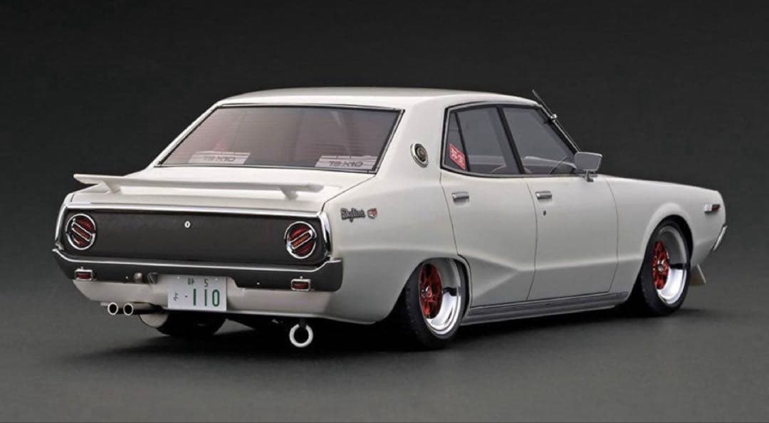 IG3268 Nissan 2000 GT-X (GC110) スカイライン