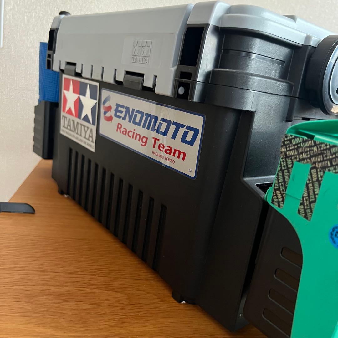 ■激レア　ミニ四駆　ピットボックス