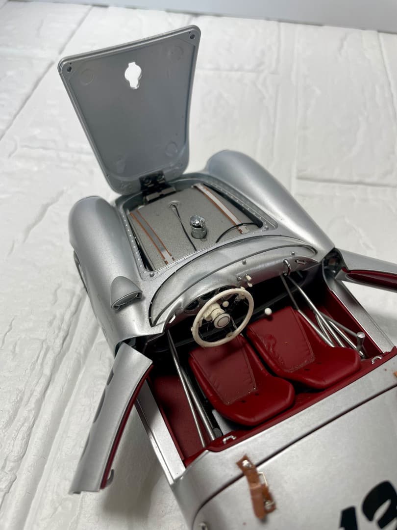 Porsche 550 A Spyder 1/18 ジェームスディーン限定品