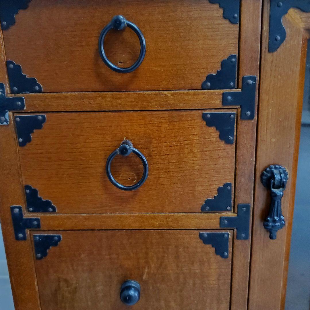 希少★欅 車箪笥 茶棚 茶箪笥 和箪笥 古家具 小引き出し ガラス扉 車輪