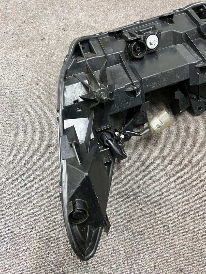 JF56 KF18 PCX125 150 ホンダ 純正 LEDヘッドライト 綺麗