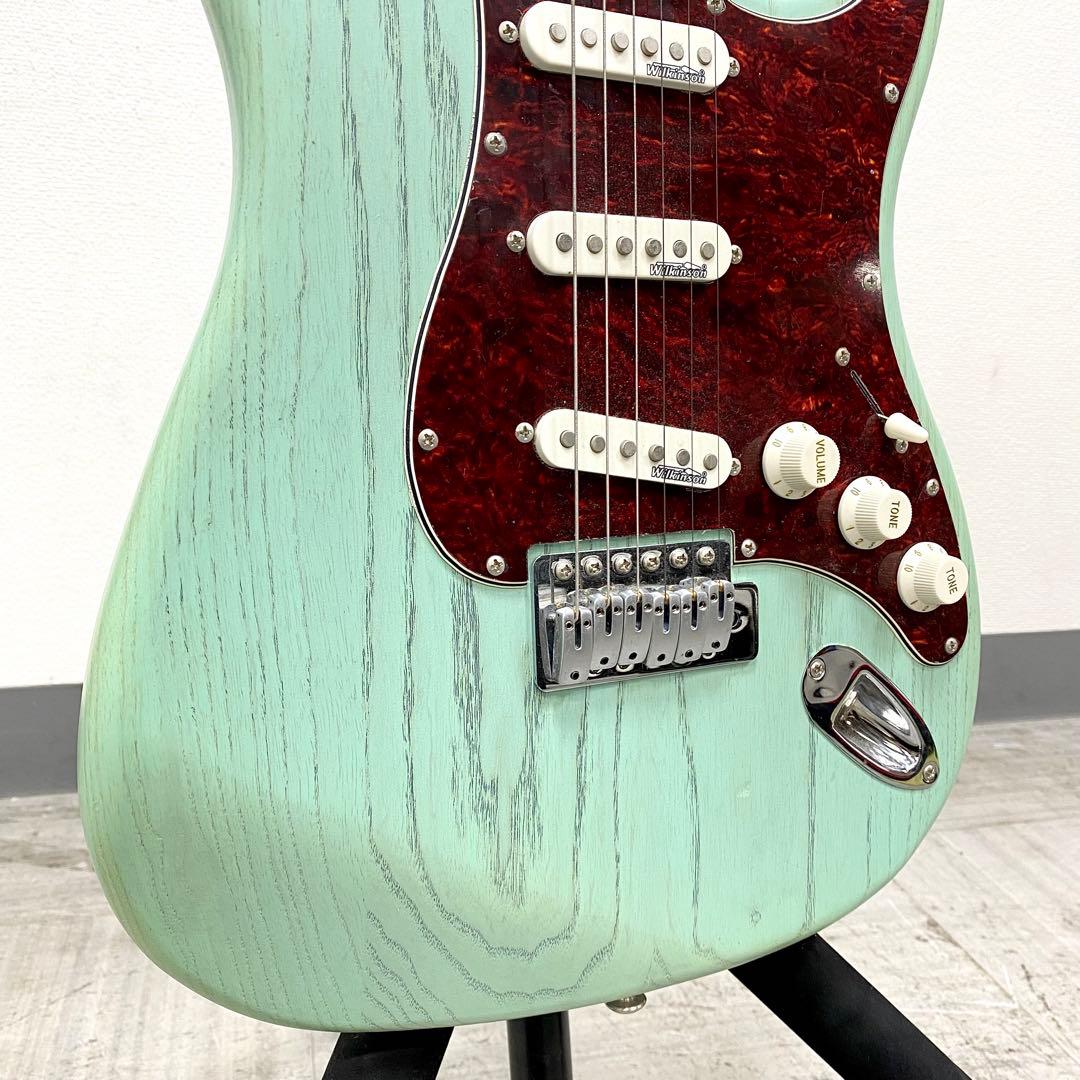 美品 ANTIQUE NOEL AST-BLMアンティークノエル ストラト