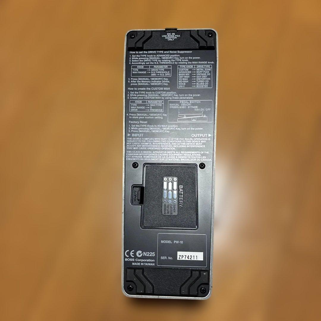 BOSS PW-10 V-WAH ペダル