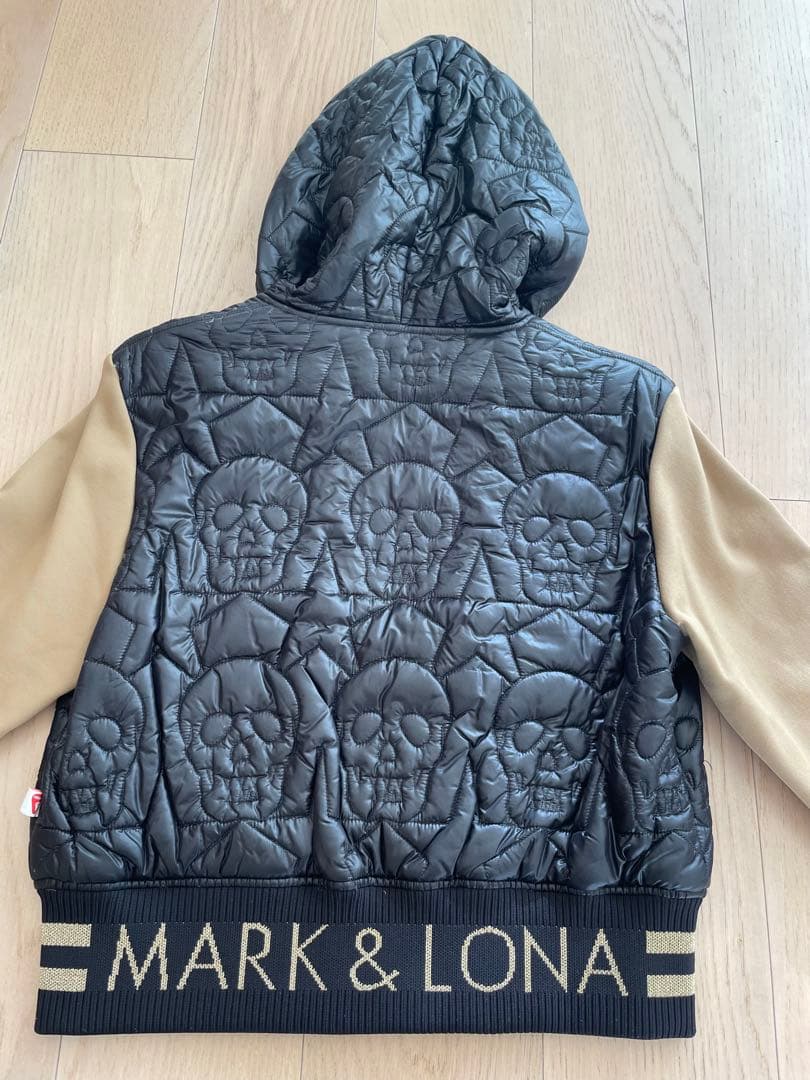 【MARK&LONA】レディース ゴルフ ブルゾン•スカート2枚セット