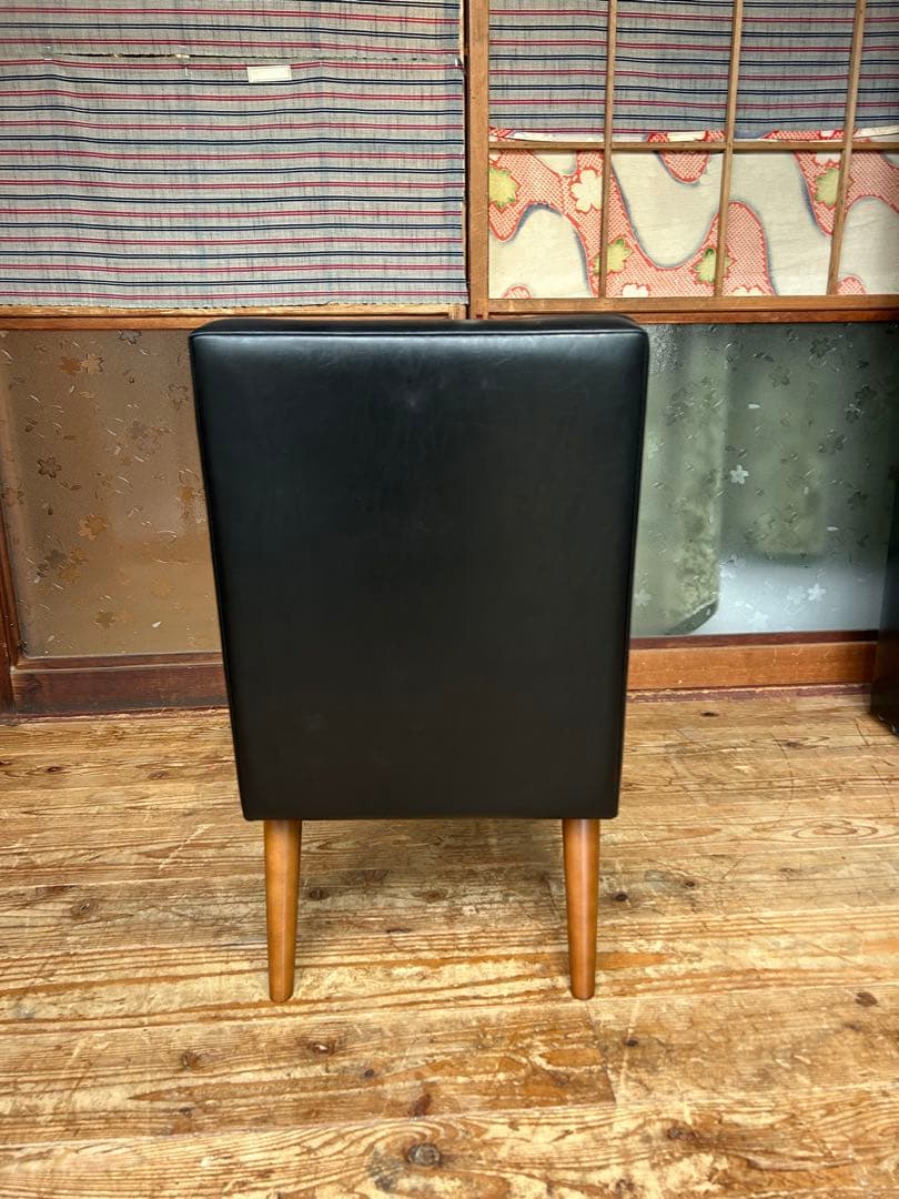 良品 カリモク 60 karimoku カフェチェア ブラック レザー ソファ