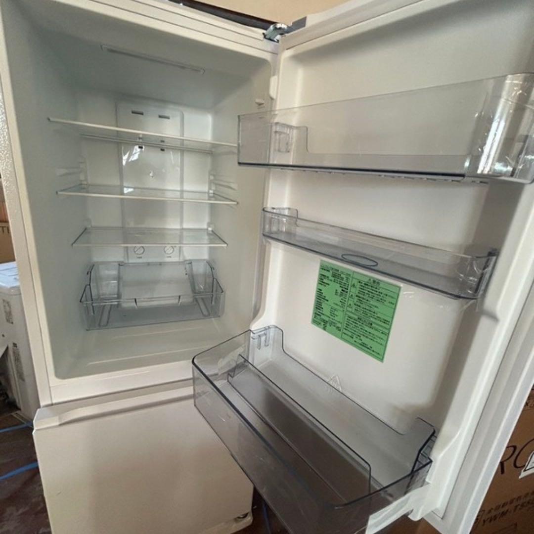 2024年式/未使用/一人暮らし向け冷蔵庫/YRZ-F15MW