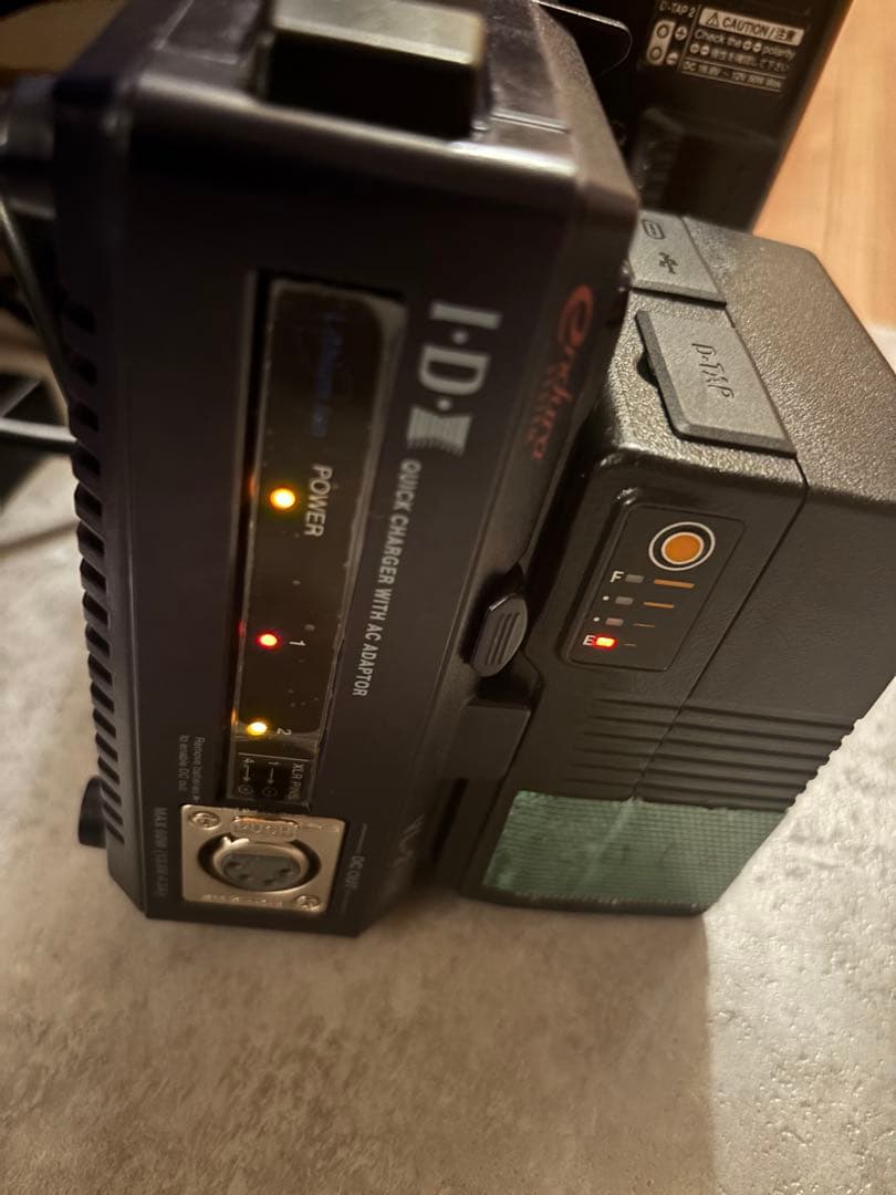 IDX VL-2Plus Vマウントバッテリー 2連チャージャー duo-150