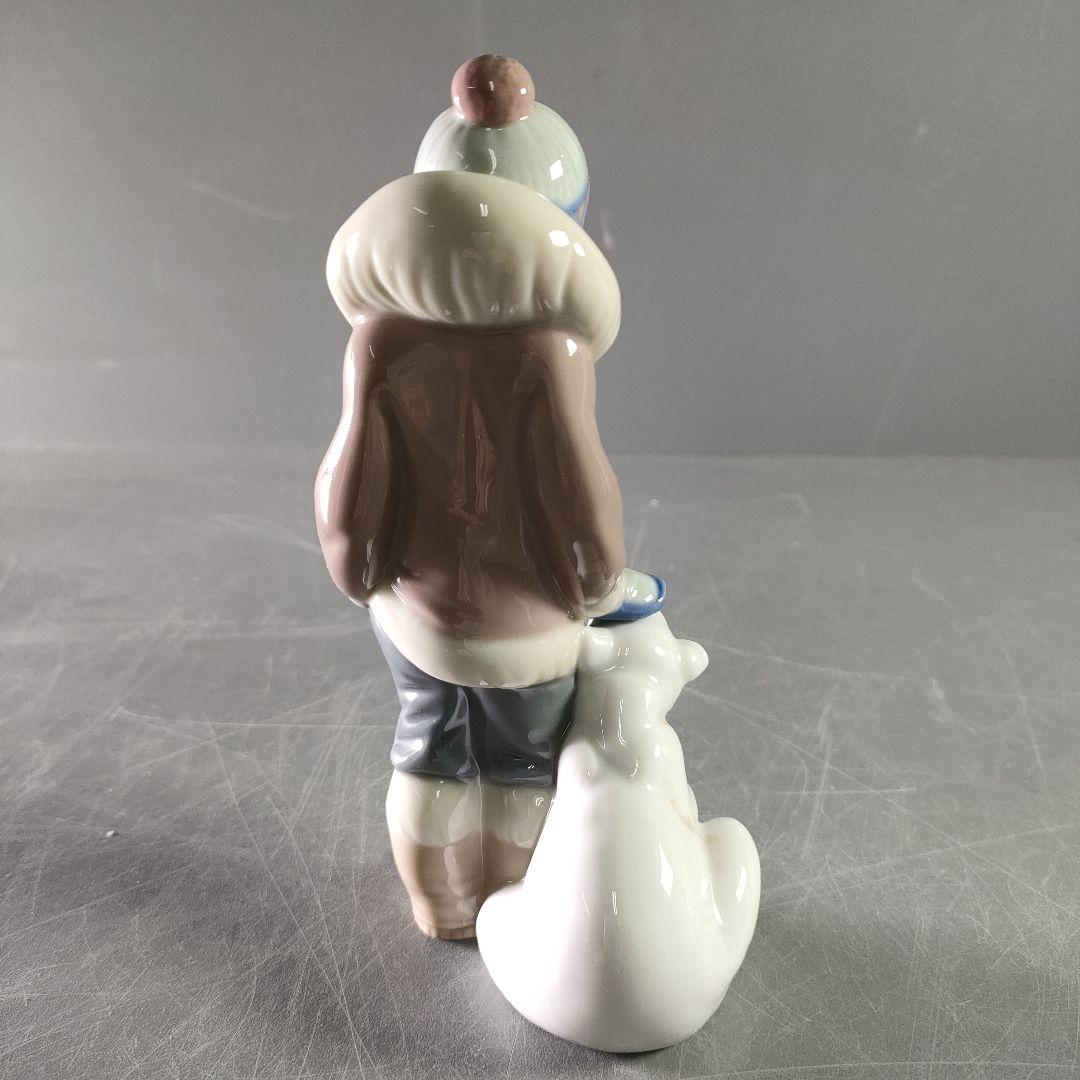 A883-9/LLADRO/リヤドロ/小熊とエスキモーの少年/フィギュリン/