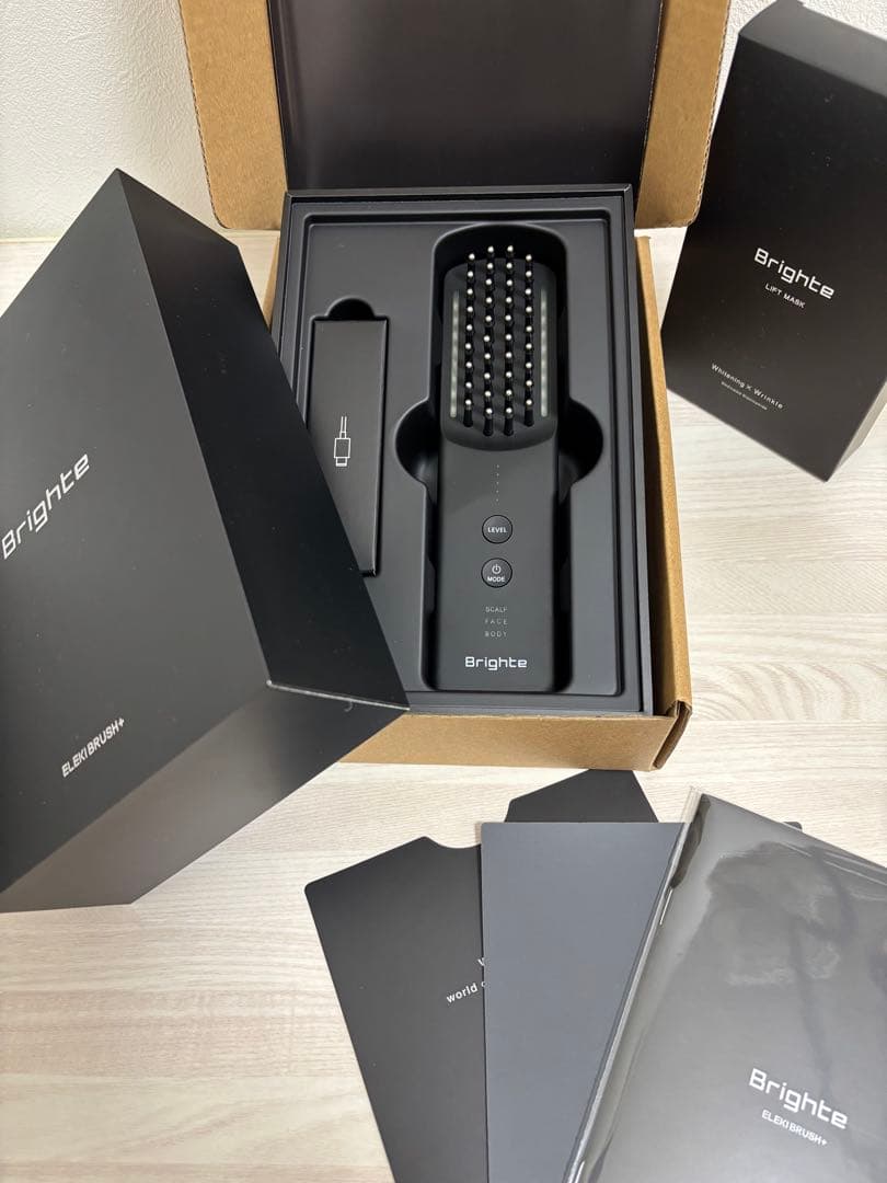 【美品】Brighte ELEKI BRUSH+ 美顔器