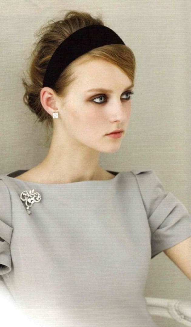 FOXEY ブラック ベロア ヘアバンド　カチューシャ