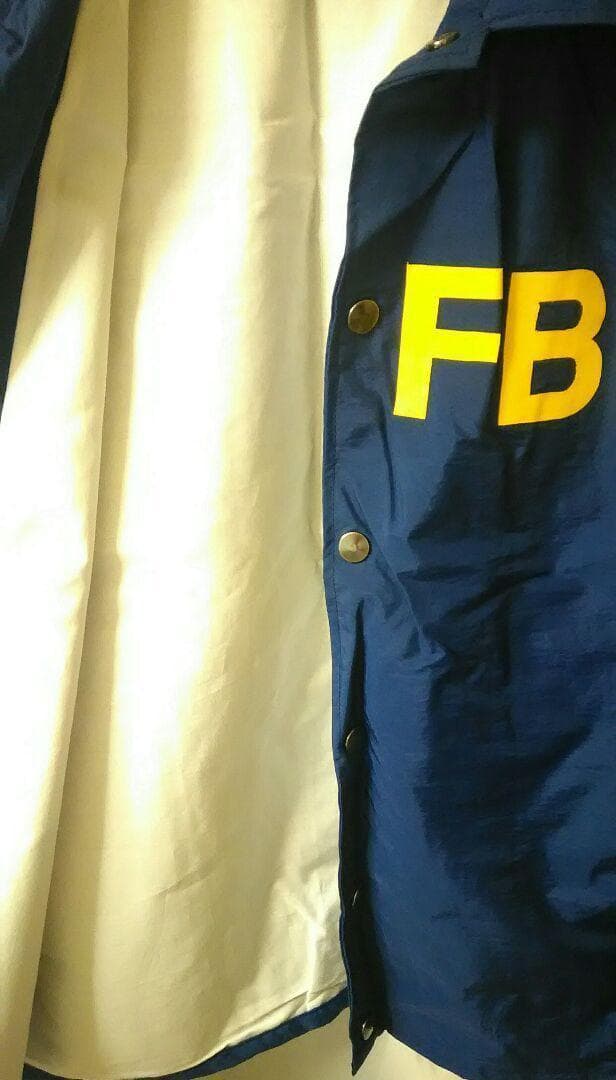 FBI ジャケット コスプレ